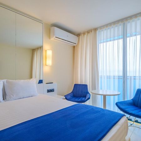 Orbi City Hotel Official 巴统 外观 照片