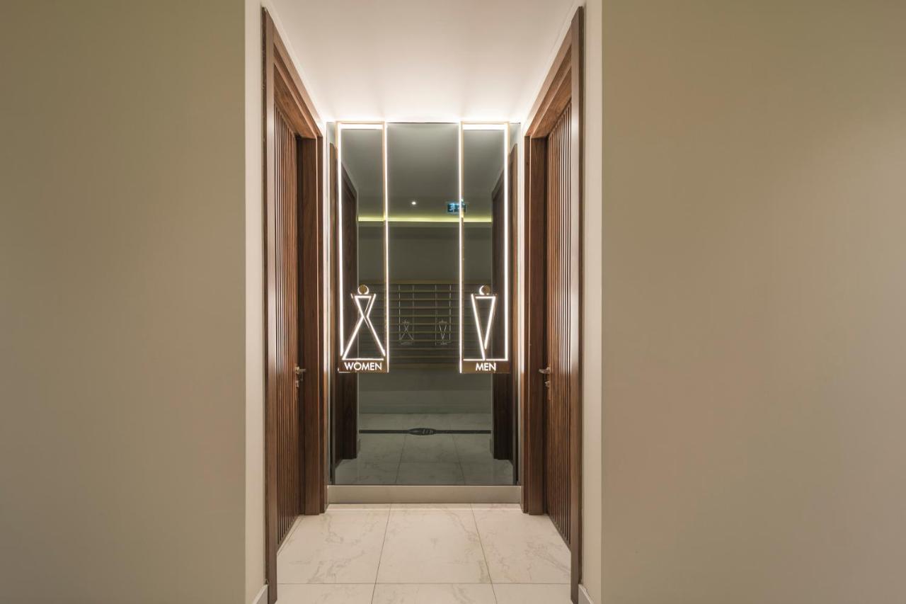 Orbi City Hotel Official 巴统 外观 照片