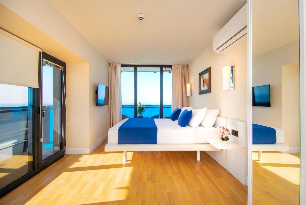 Orbi City Hotel Official 巴统 外观 照片